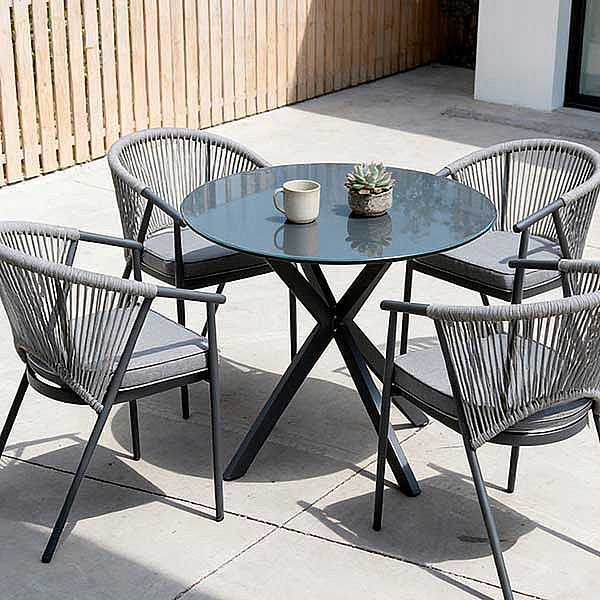 Runder Terrassentisch für den Außenbereich mit einer Tischplatte aus 5 mm starkem, mattiertem Glas mit Aufdruck - 11D26F