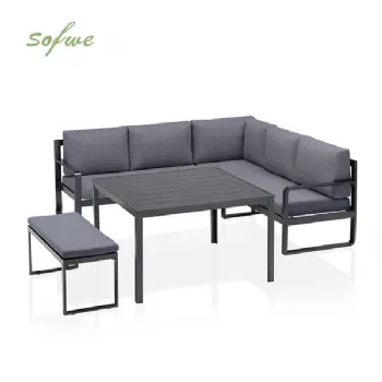 Sofagarnitur aus Aluminiumguss mit Tisch...