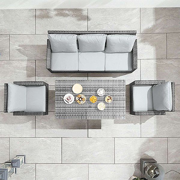 Modernes Outdoor-Möbelset aus Korbgeflecht - 10C01C