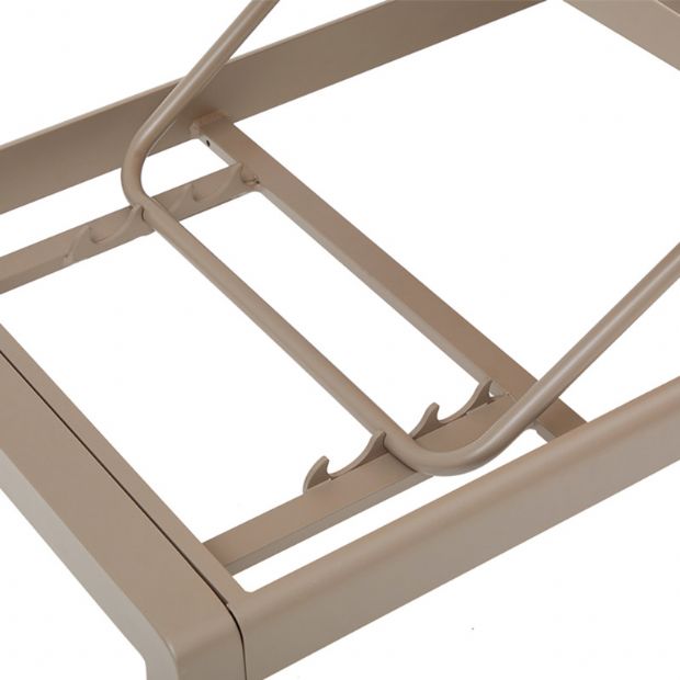 Verstellbarer Liegestuhl aus Aluminium, Kunststoff und Holz mit Rollen - 11D14G